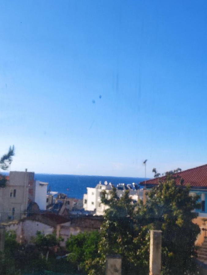 Οικογένειακο Διαμέρισμα Με Θέα 2 Chrissi Akti Chania Exterior foto